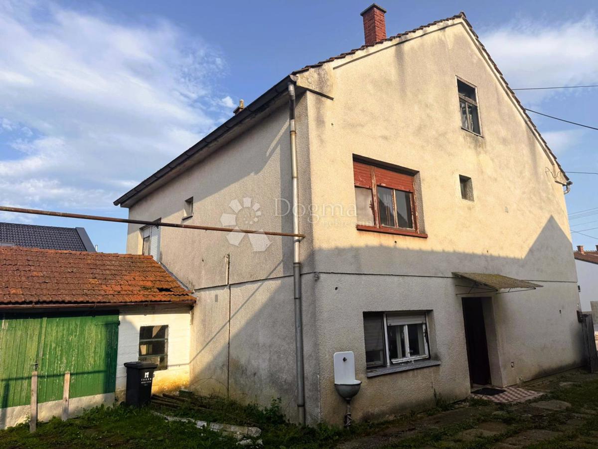 Casa Strahoninec, 170m2