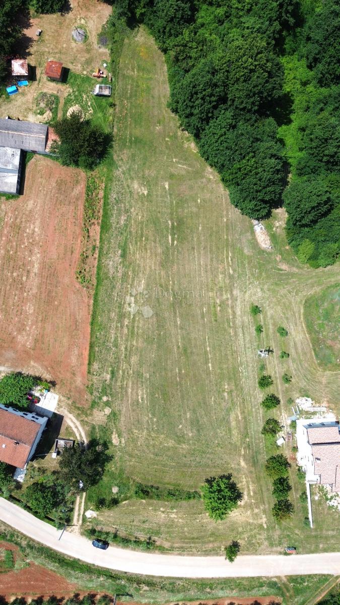 Terreno edificabile Barban, 797m2