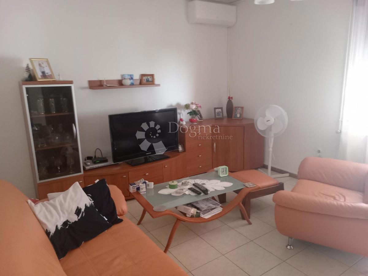 Occasione! Appartamento con giardino e posto auto