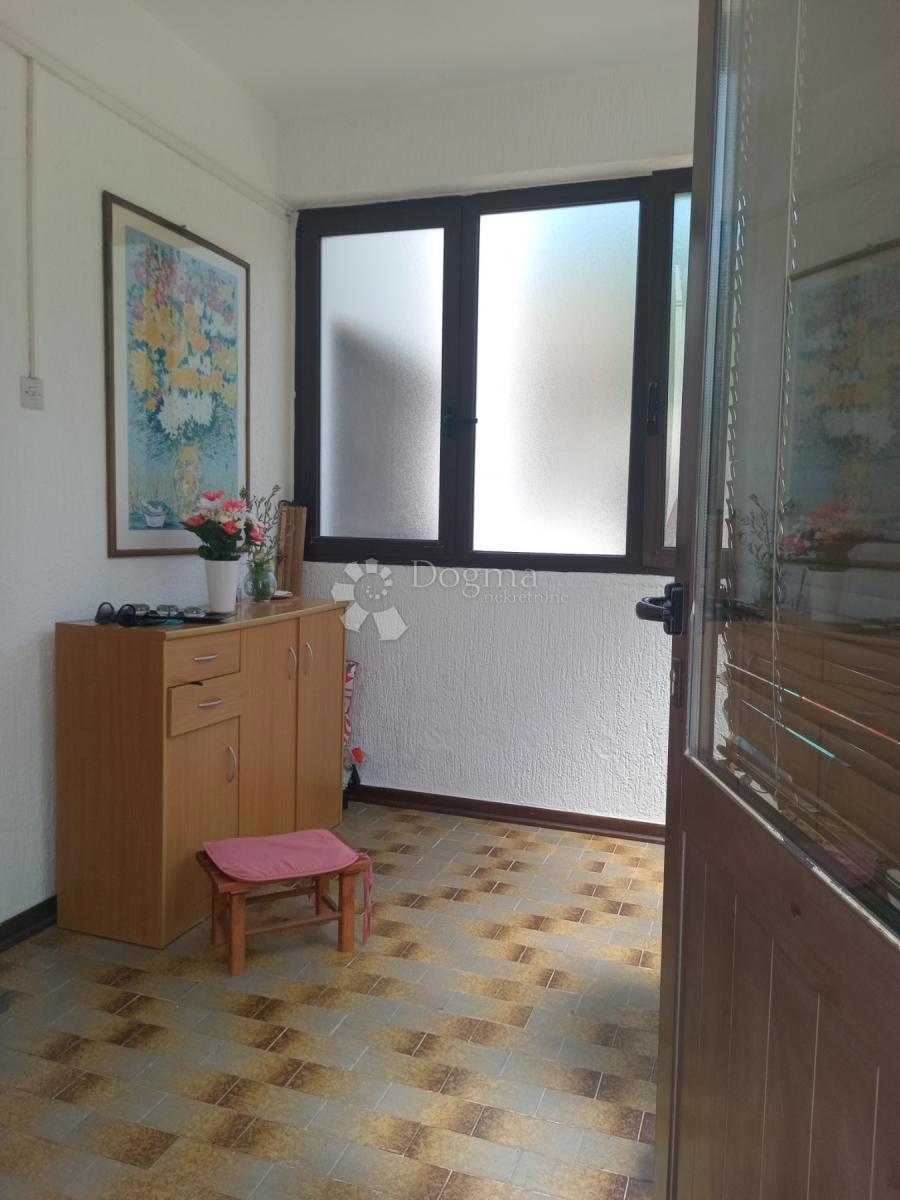 Occasione! Appartamento con giardino e posto auto