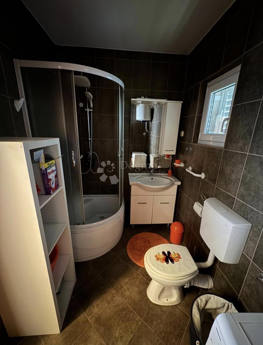 Casa Kaštel Štafilić, Kaštela, 309,46m2