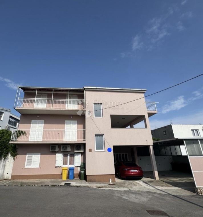 Casa Kaštel Štafilić, Kaštela, 309,46m2