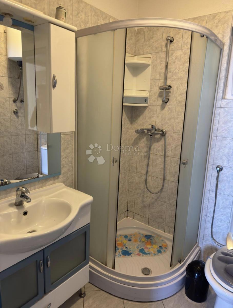 Casa Kaštel Štafilić, Kaštela, 309,46m2