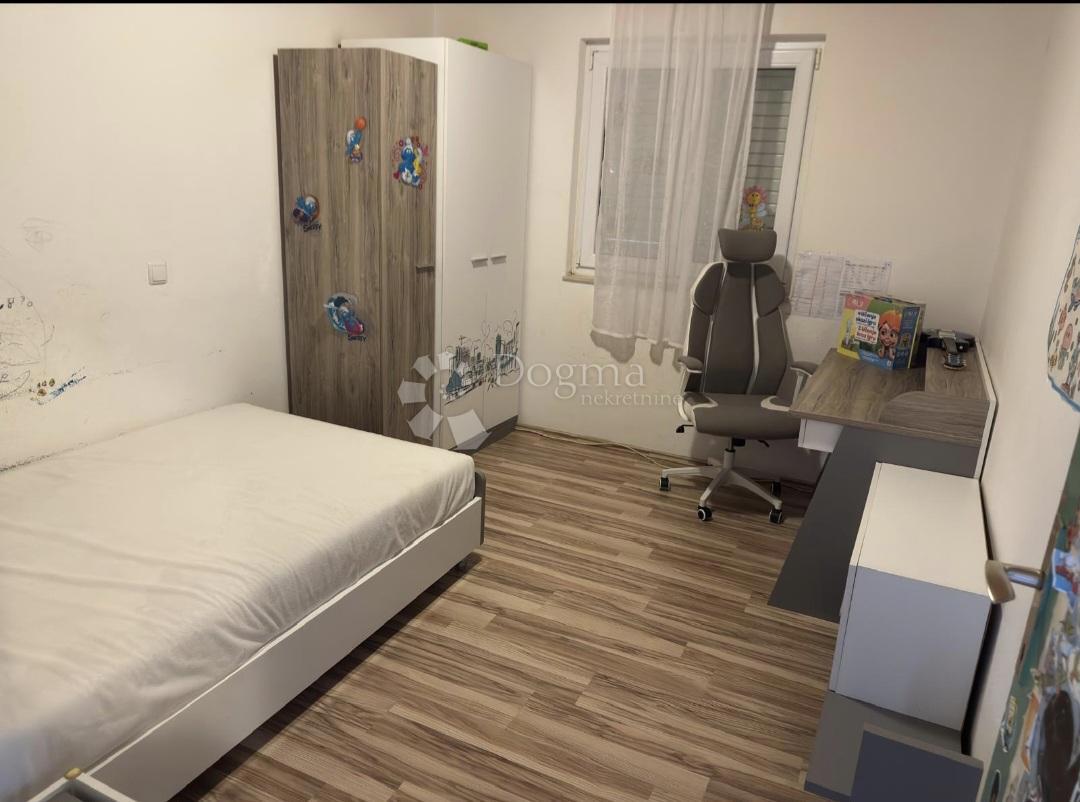 Casa Kaštel Štafilić, Kaštela, 309,46m2