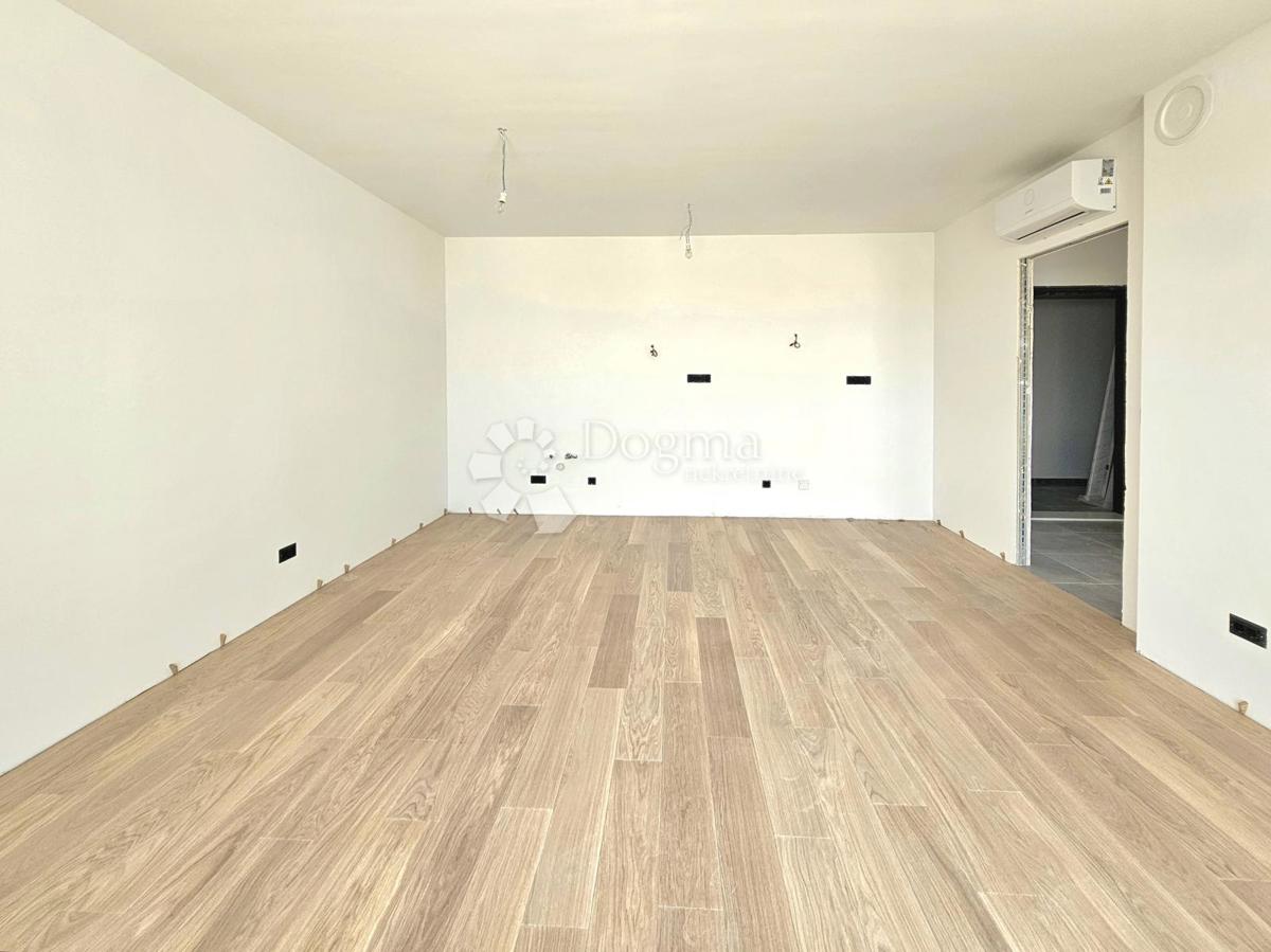 Nuova costruzione, 2 camere da letto, 2 bagni, 2 posti auto, ascensore