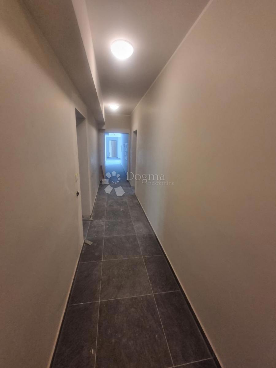 Allogio Monte Zaro, Pula, 78m2