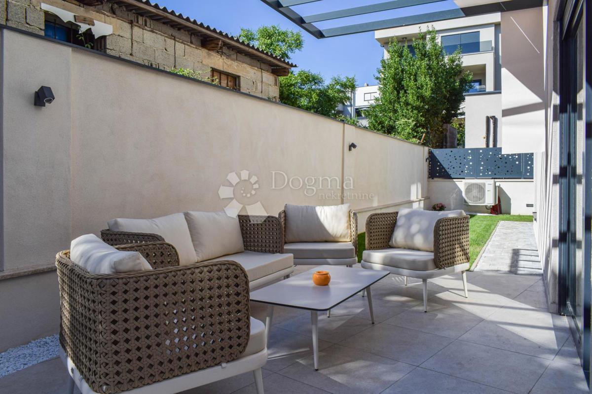 Allogio Tar, Tar-Vabriga, 158m2