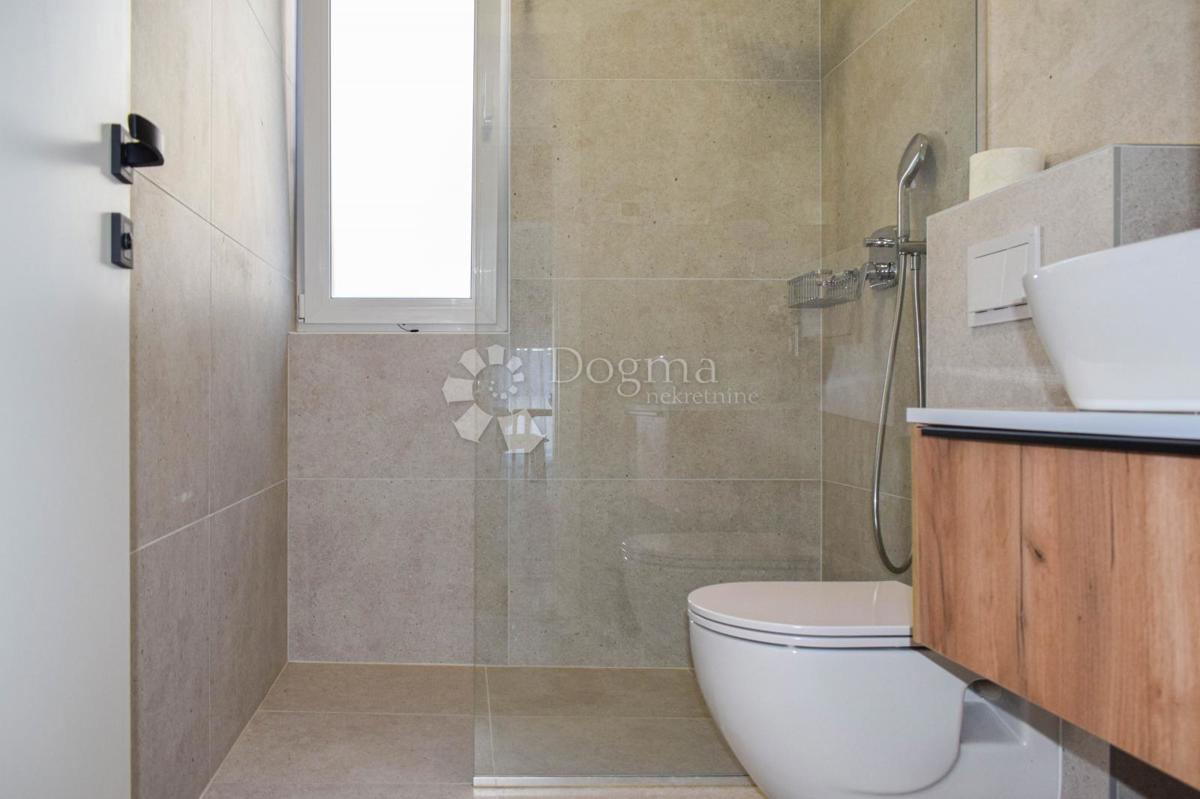 Allogio Tar, Tar-Vabriga, 158m2