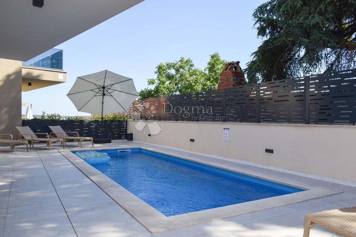 Allogio Tar, Tar-Vabriga, 158m2