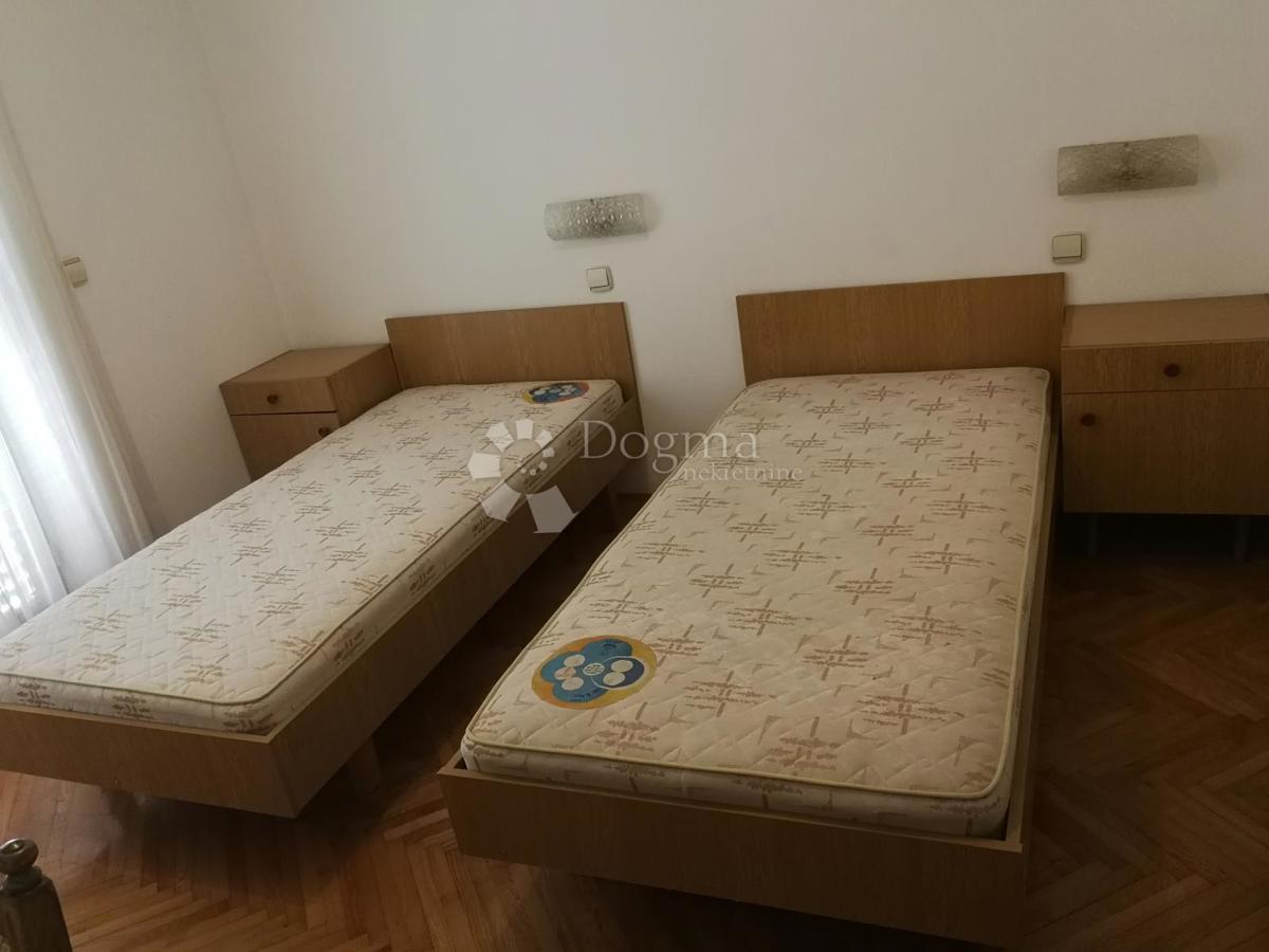 Albergo Sukošan, 2.211m2