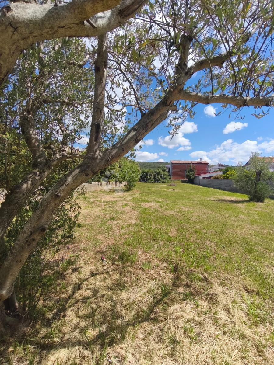 Albergo Sukošan, 2.211m2