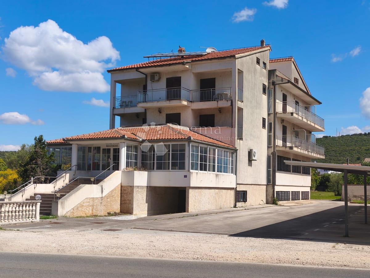 Albergo Sukošan, 2.211m2