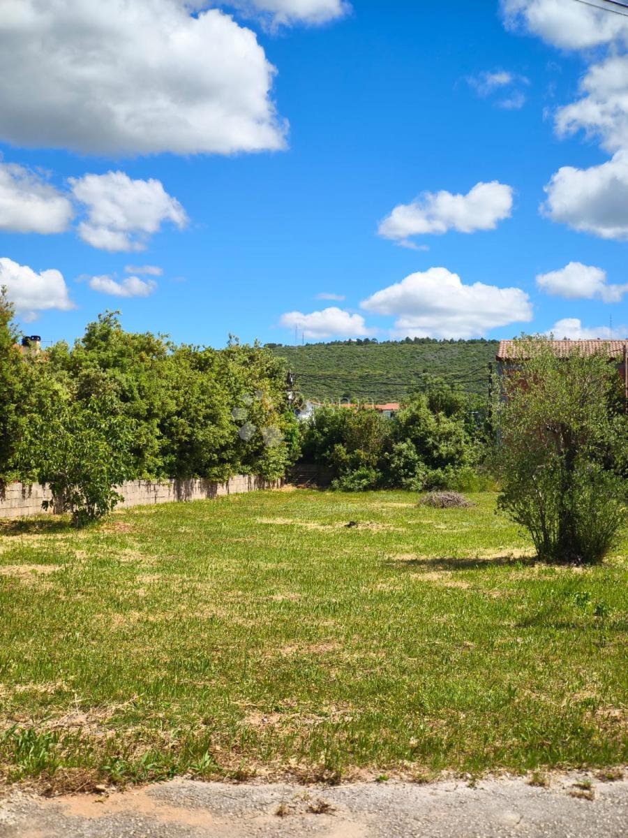 Albergo Sukošan, 2.211m2