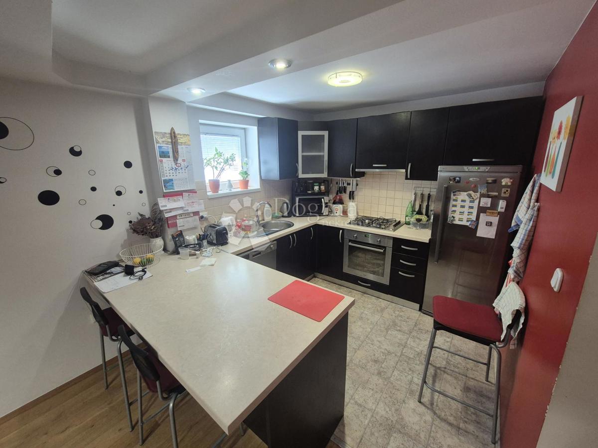 Casa Pavlovec Zabočki, Zabok, 330m2