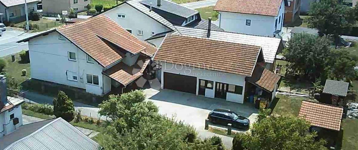 Casa Pavlovec Zabočki, Zabok, 330m2