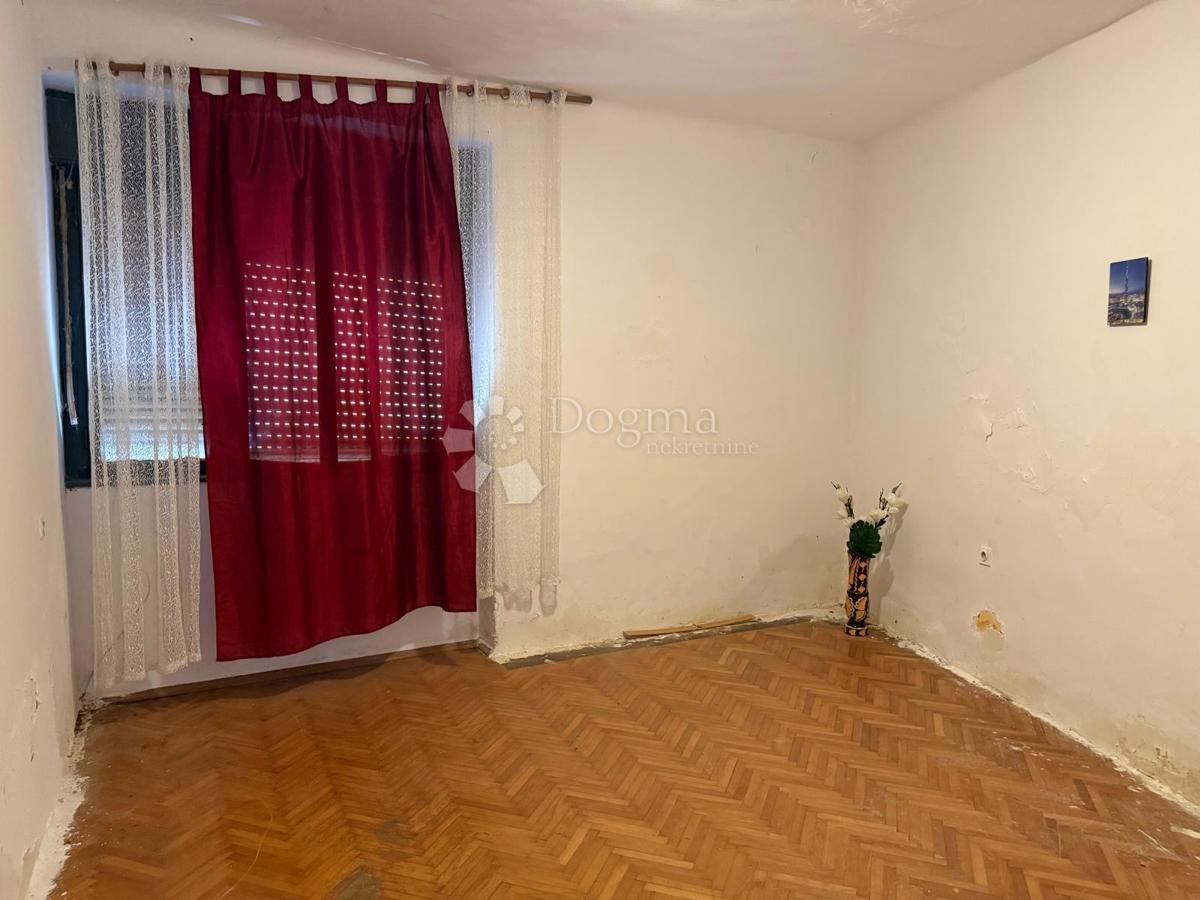 Allogio Centar, Pula, 150m2