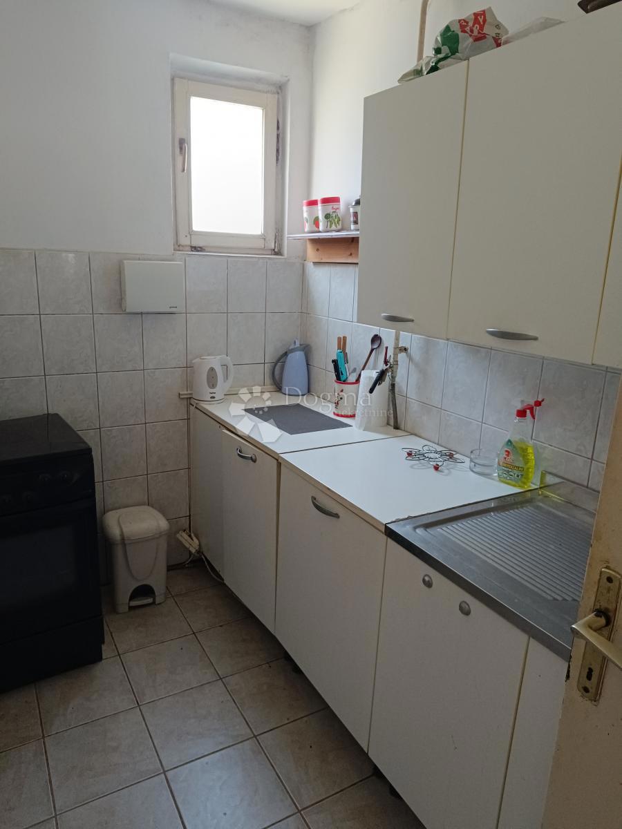 Casa Retfala, Osijek, 477m2