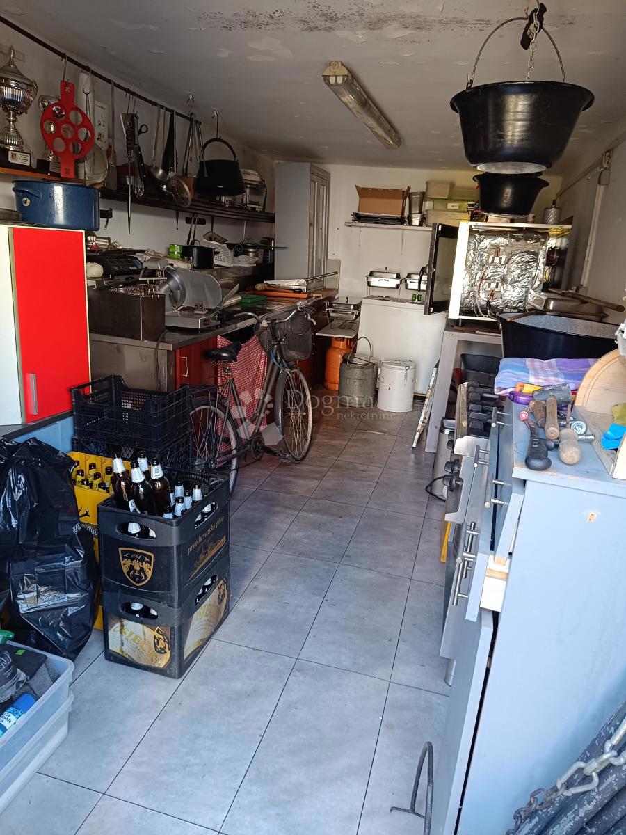 Casa Retfala, Osijek, 477m2