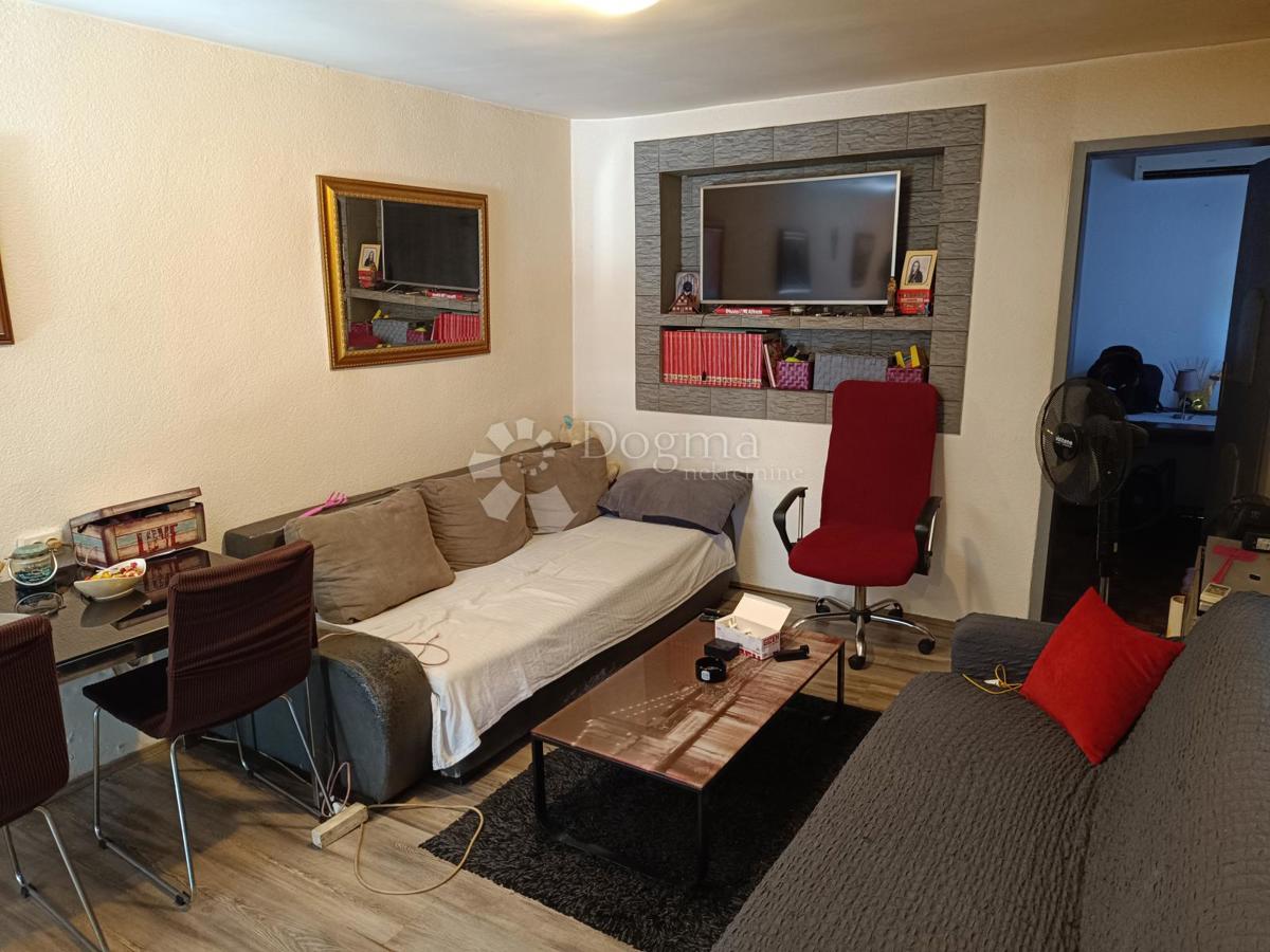 Casa Retfala, Osijek, 477m2