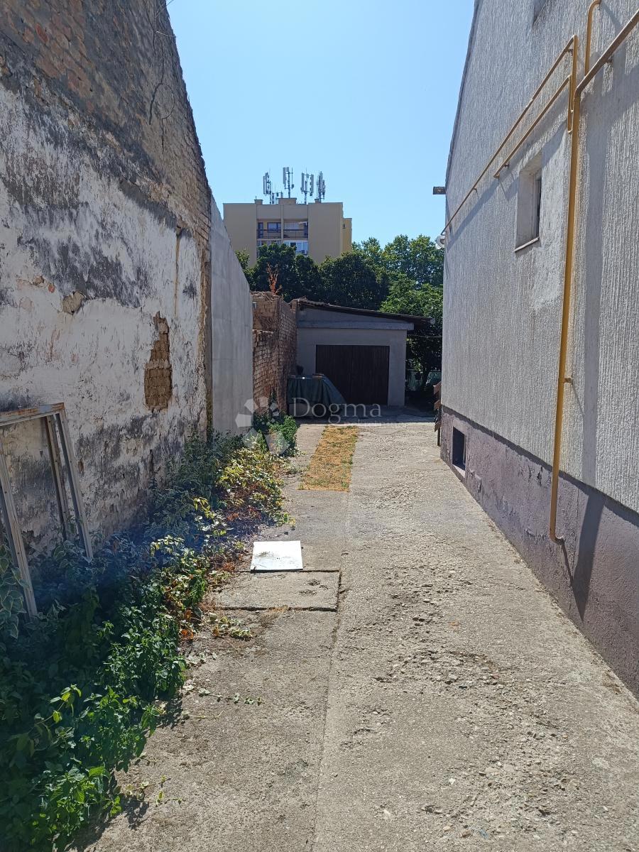 Casa Retfala, Osijek, 477m2