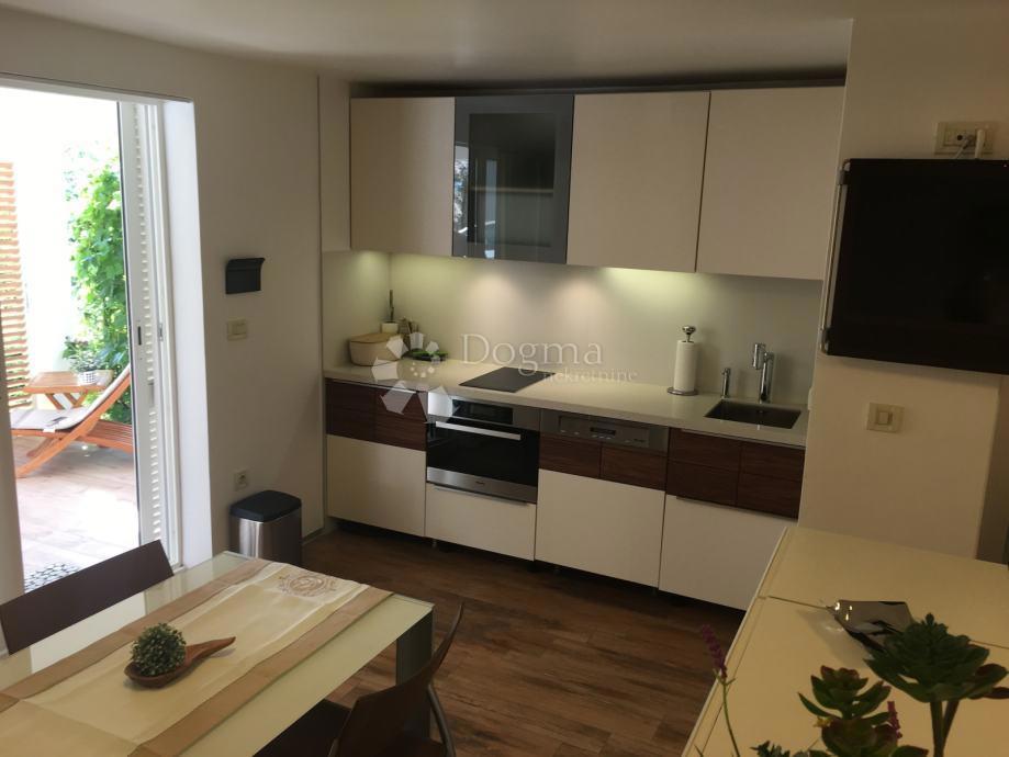 Casa Brodarica, Šibenik - Okolica, 465m2