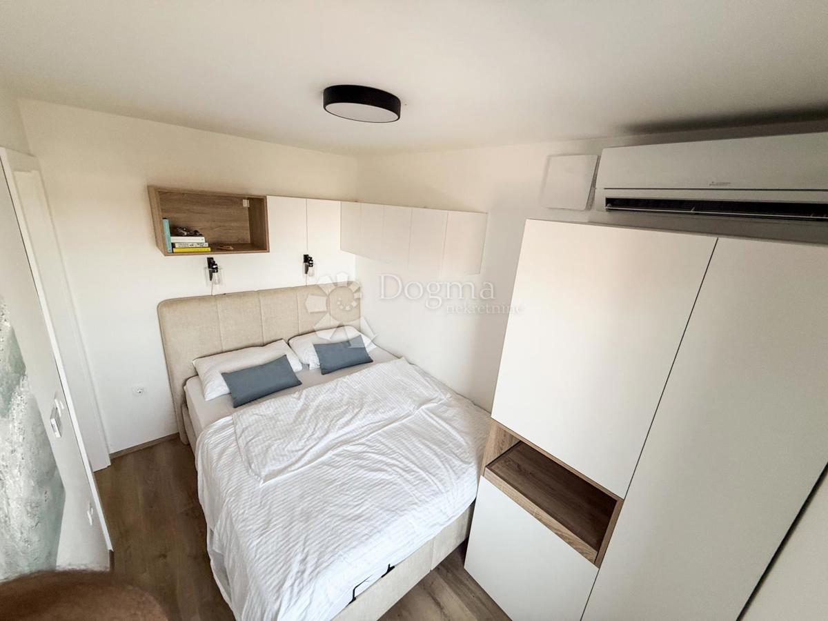 MEDOLINO - Appartamento smart home con terrazza e cortile!