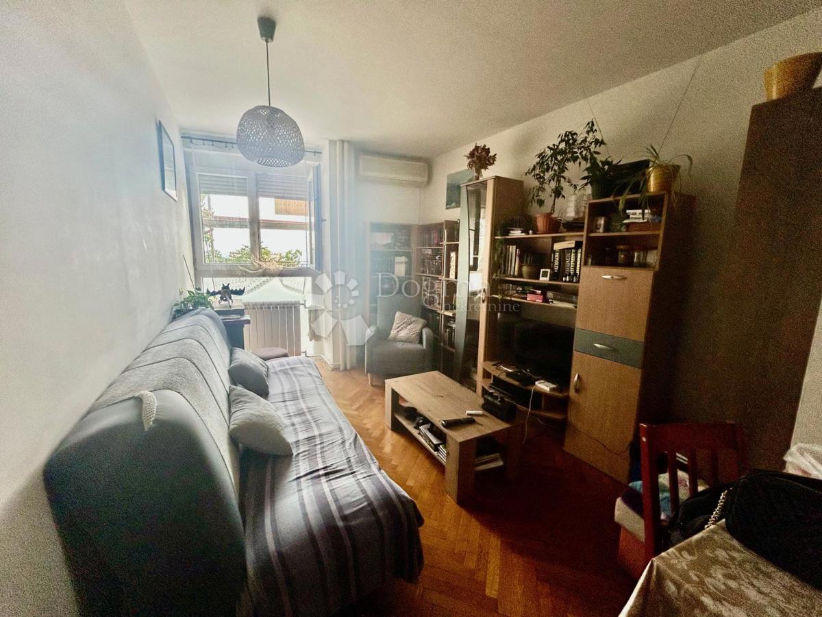 Allogio Turnić, Rijeka, 72m2