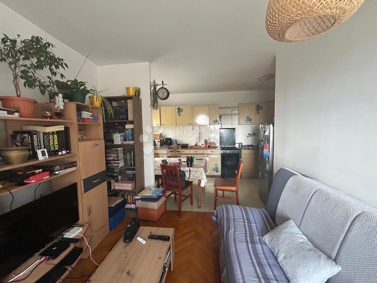 Allogio Turnić, Rijeka, 72m2