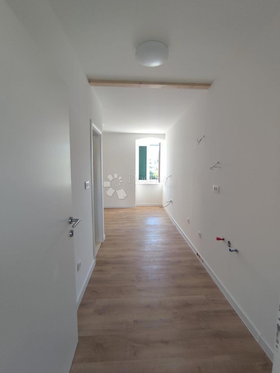 Allogio Dolac, Šibenik, 62m2