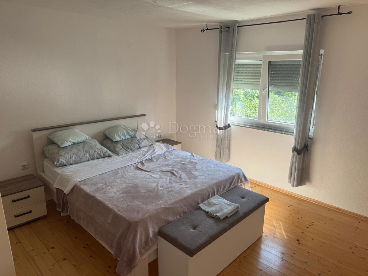 Casa Konjsko Brdo, Perušić, 90m2