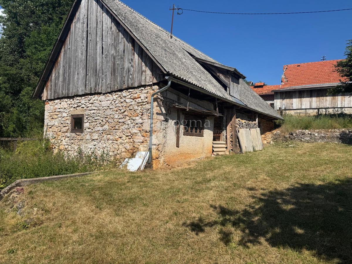 Casa Konjsko Brdo, Perušić, 90m2