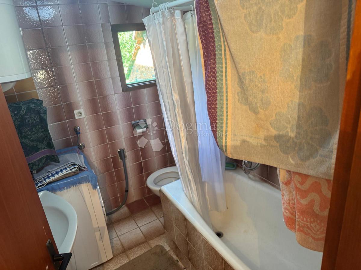 Casa Konjsko Brdo, Perušić, 90m2