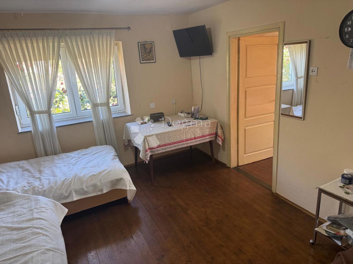 Casa Konjsko Brdo, Perušić, 90m2