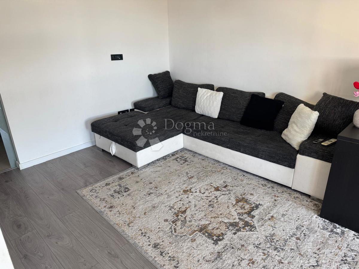 Allogio Baldekin, Šibenik, 63,54m2