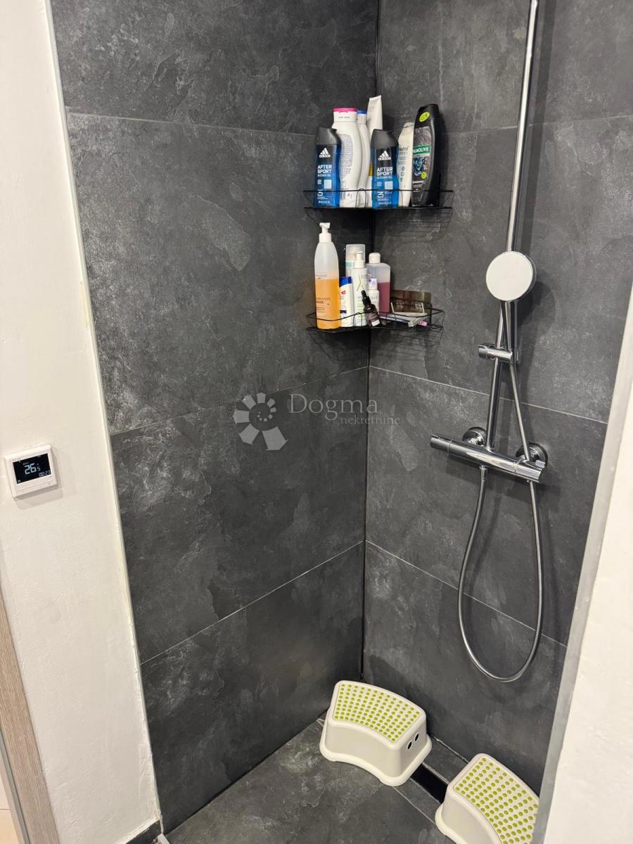 Allogio Baldekin, Šibenik, 63,54m2