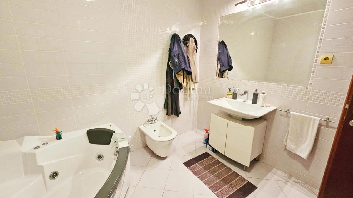 Casa Laščina, Maksimir, 280m2