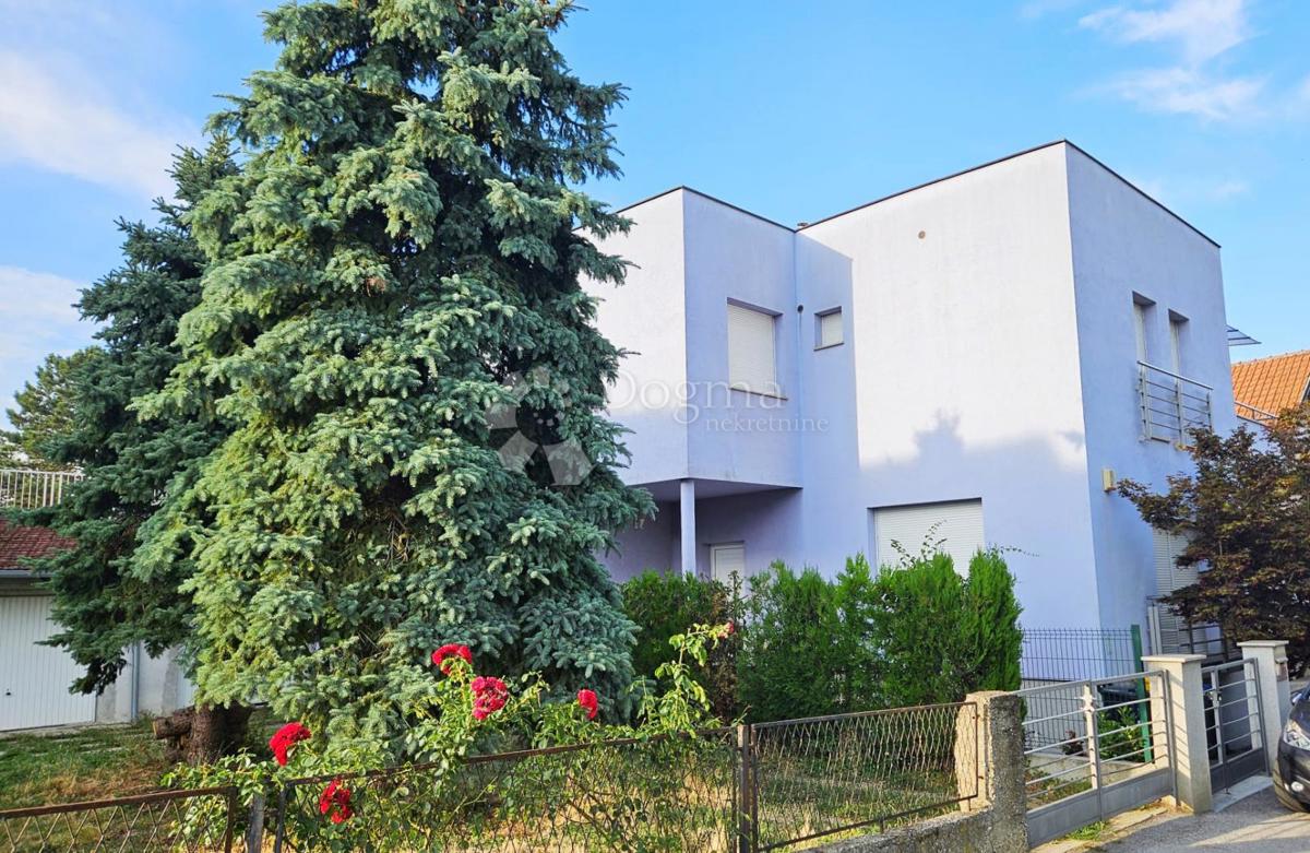 Casa Laščina, Maksimir, 280m2