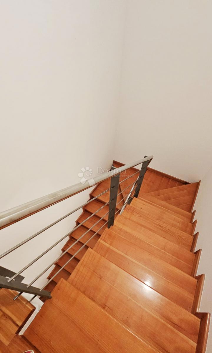 Casa Laščina, Maksimir, 280m2