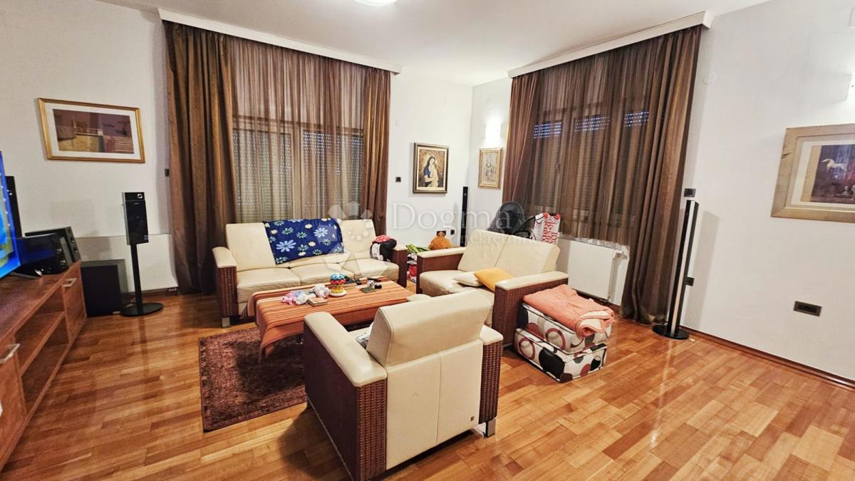 Casa Laščina, Maksimir, 280m2