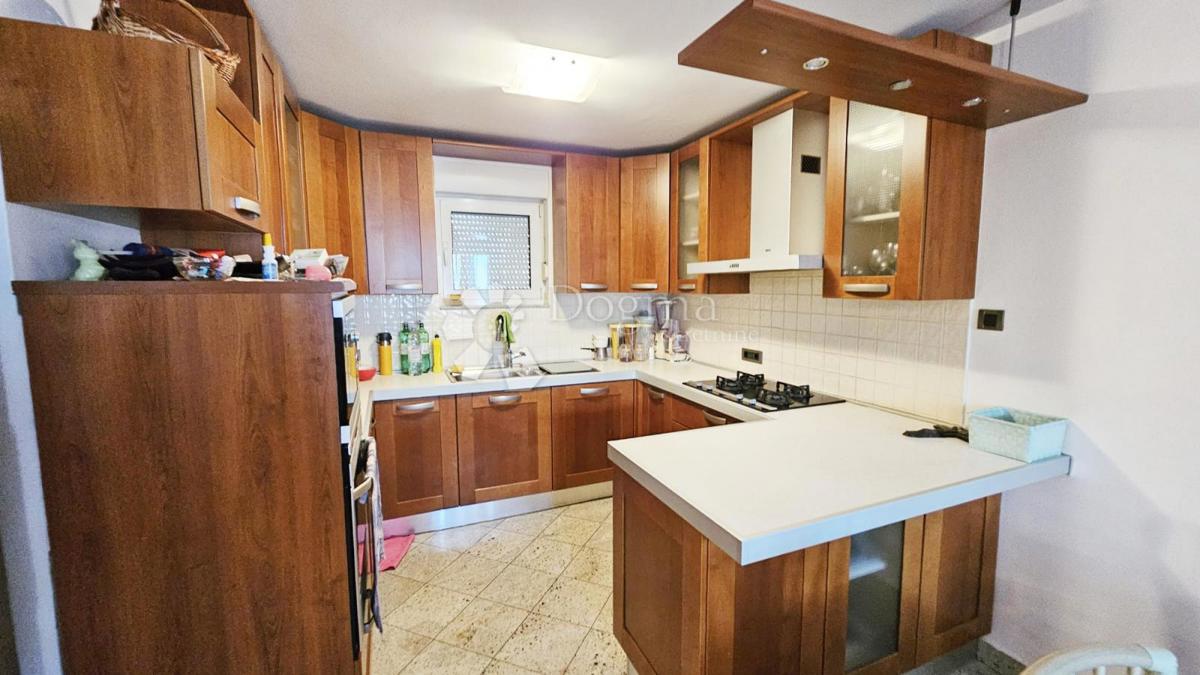 Casa Laščina, Maksimir, 280m2