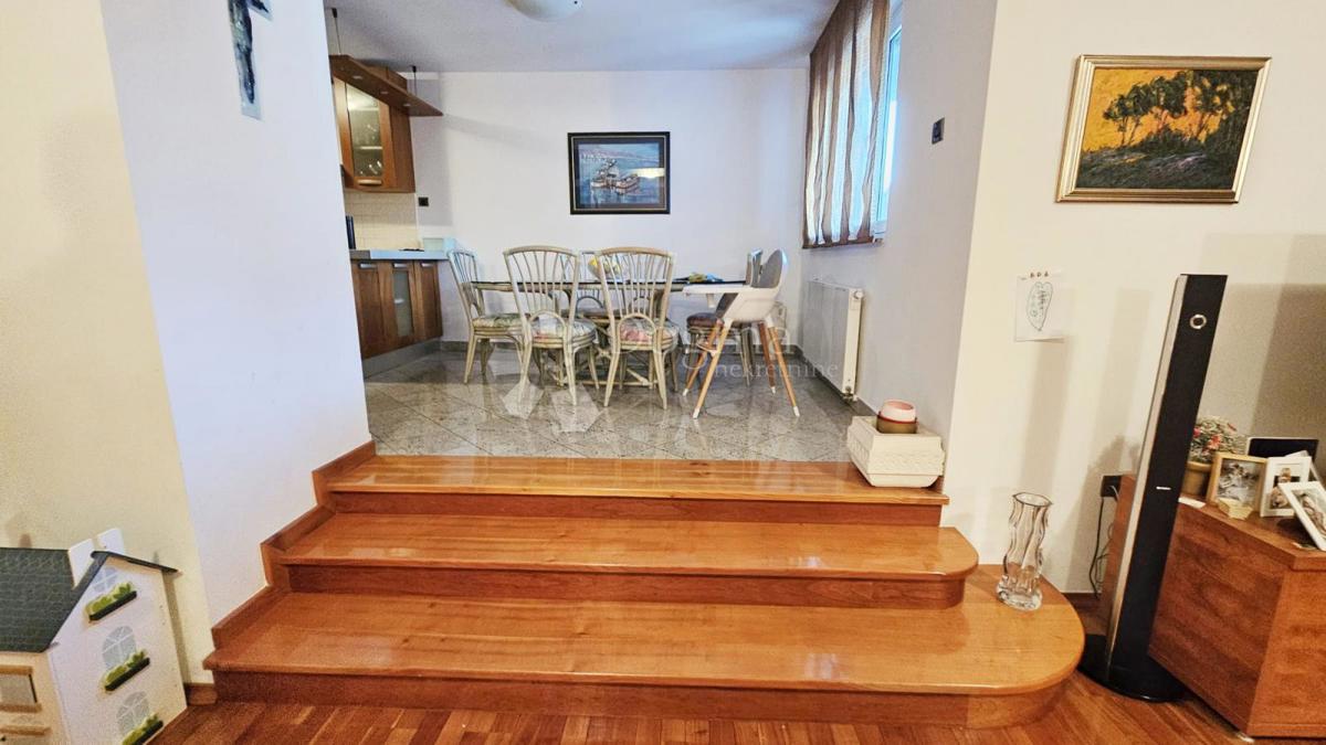 Casa Laščina, Maksimir, 280m2