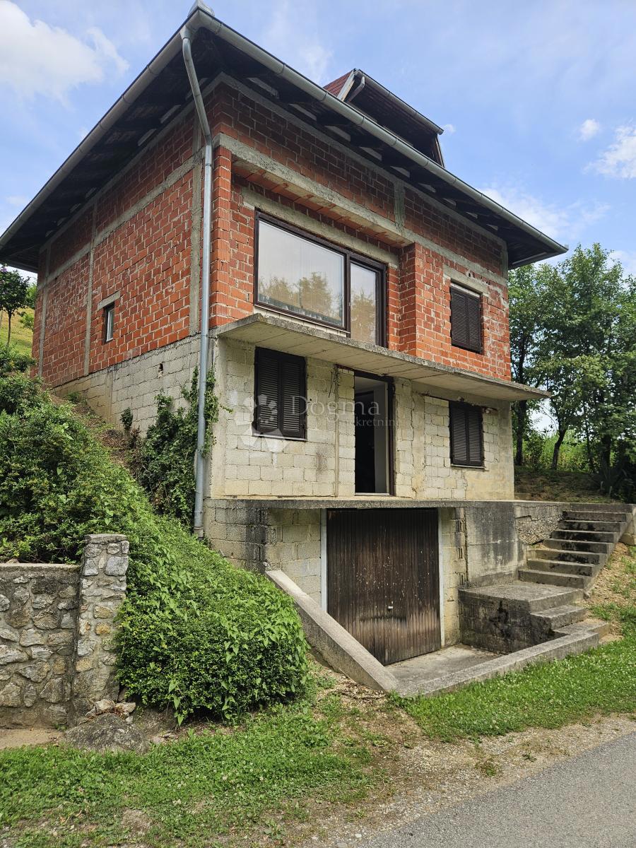 Casa Gornje Vratno, Cestica, 166,58m2