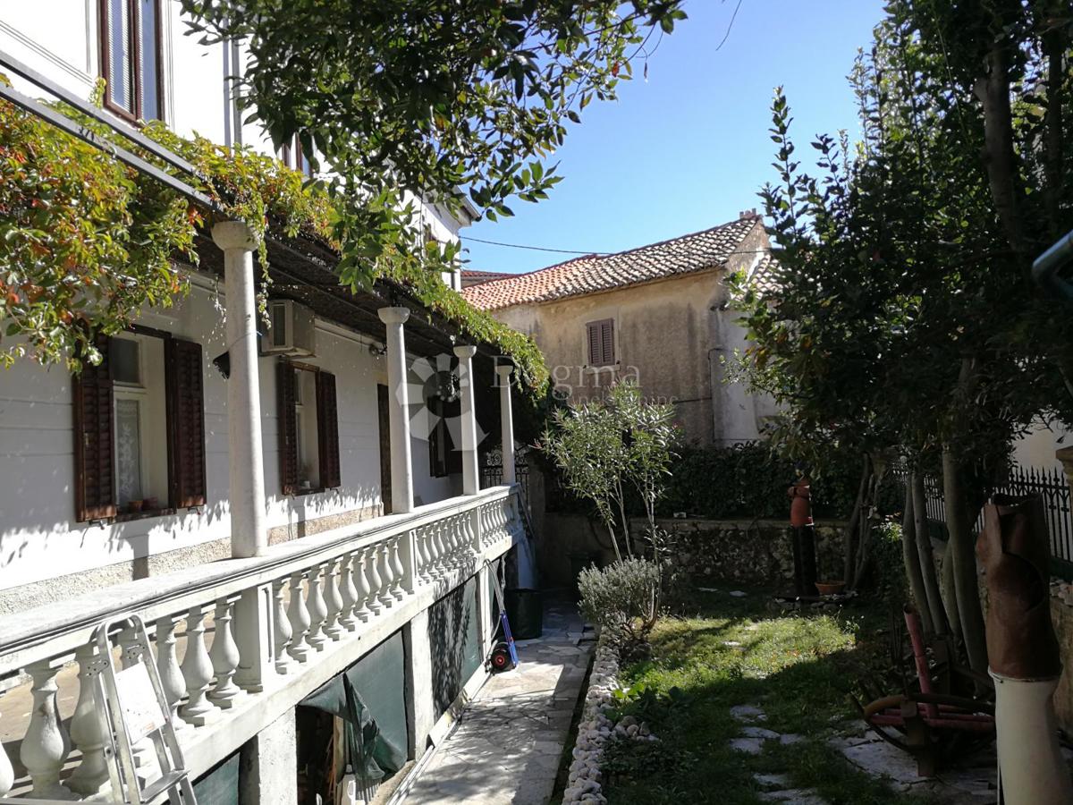 Casa Omišalj, 286,68m2