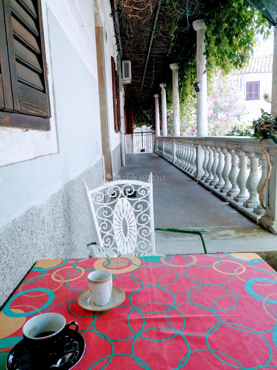 Casa Omišalj, 286,68m2