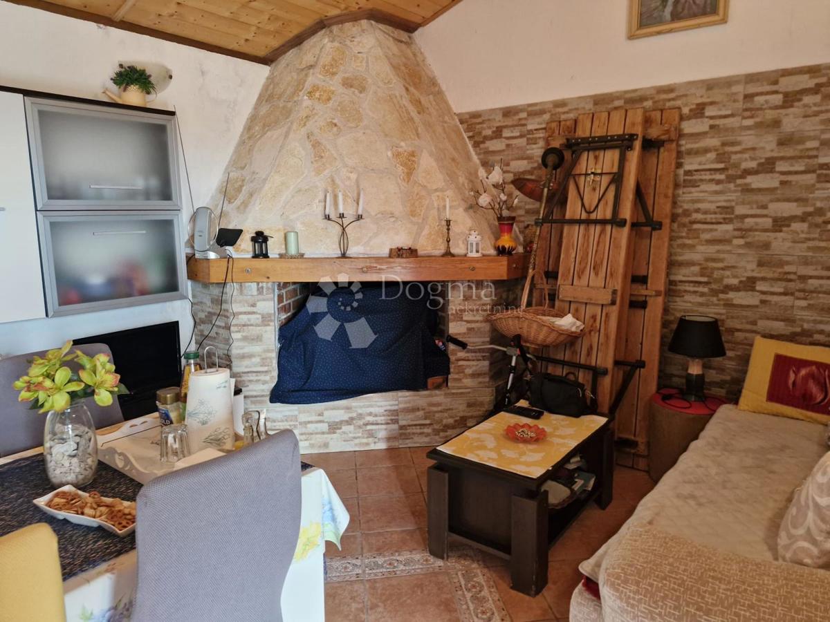 Casa Gornje Raštane, Sveti Filip I Jakov, 70m2