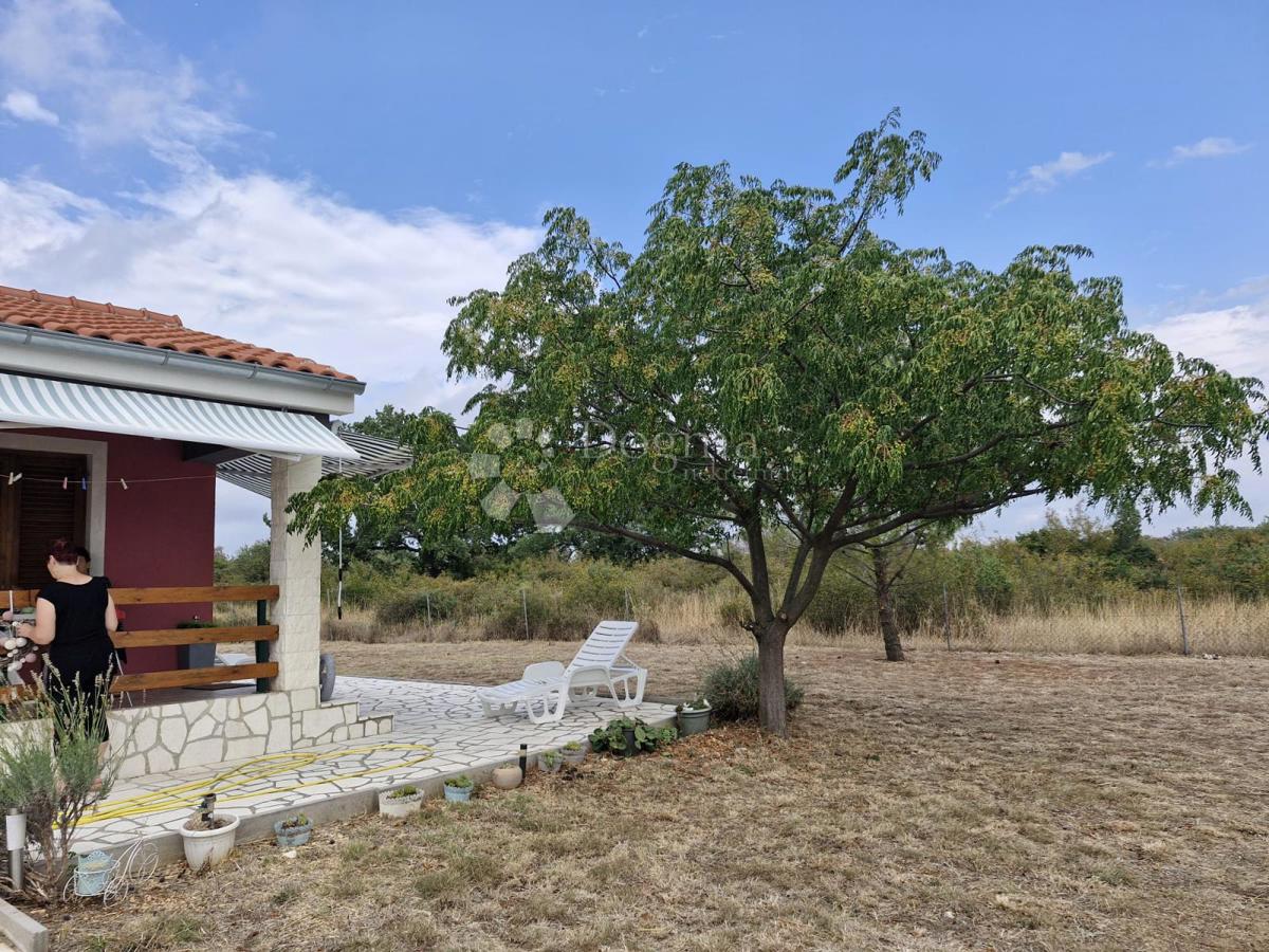 Casa Gornje Raštane, Sveti Filip I Jakov, 70m2