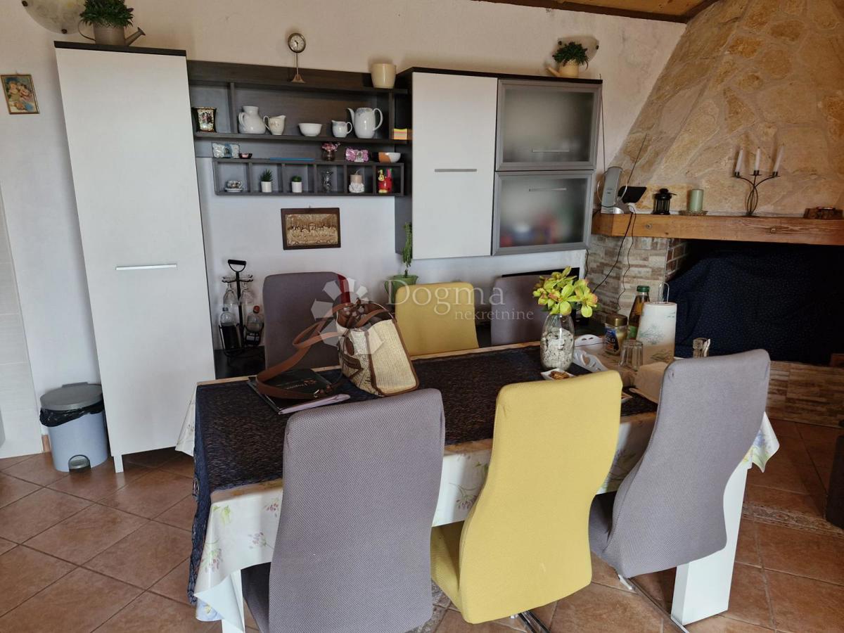 Casa Gornje Raštane, Sveti Filip I Jakov, 70m2