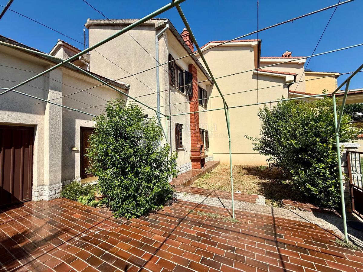 Casa Valdebek, Pula, 331m2