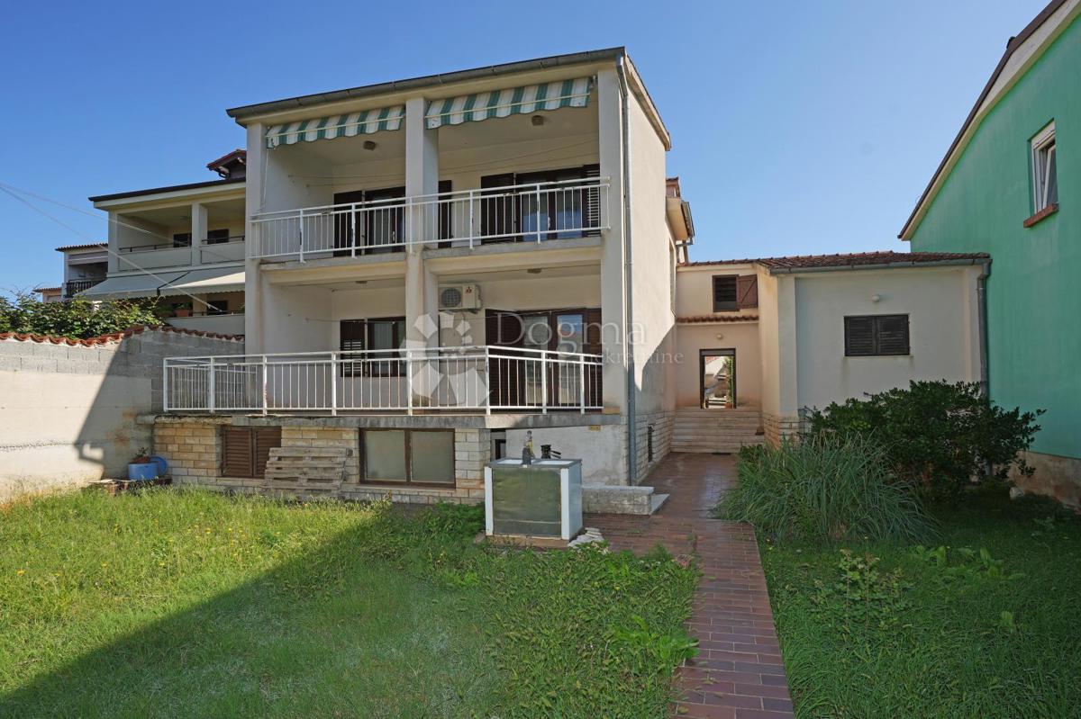 Casa Valdebek, Pula, 331m2