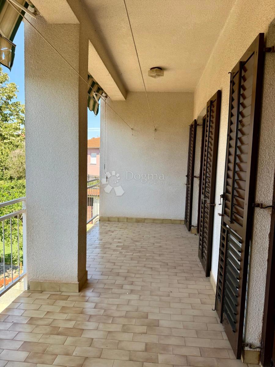 Casa Valdebek, Pula, 331m2